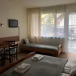 Bed & Breakfast Maja