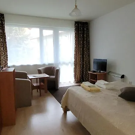 Maja Bed & Breakfast