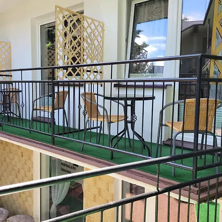 Maja Bed & Breakfast