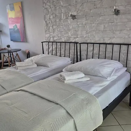 Maja Bed & Breakfast Jastrzębia Góra